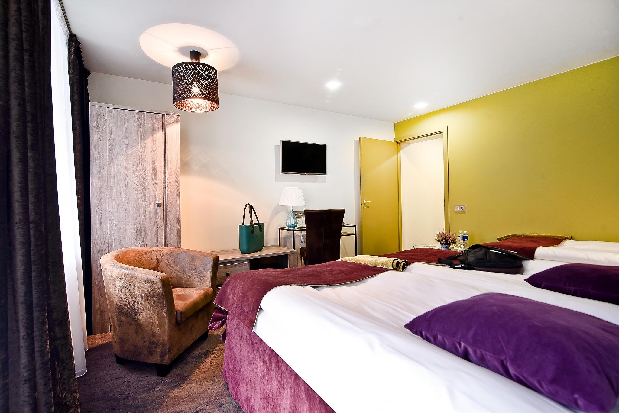 Hof 4* Kaunas